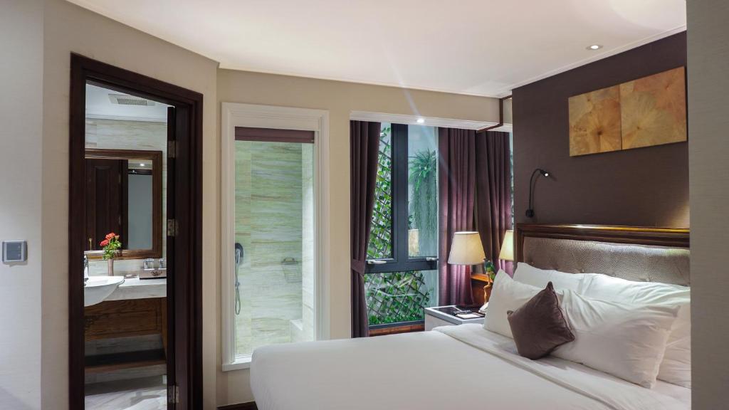 The Chi Boutique Hotel - 3