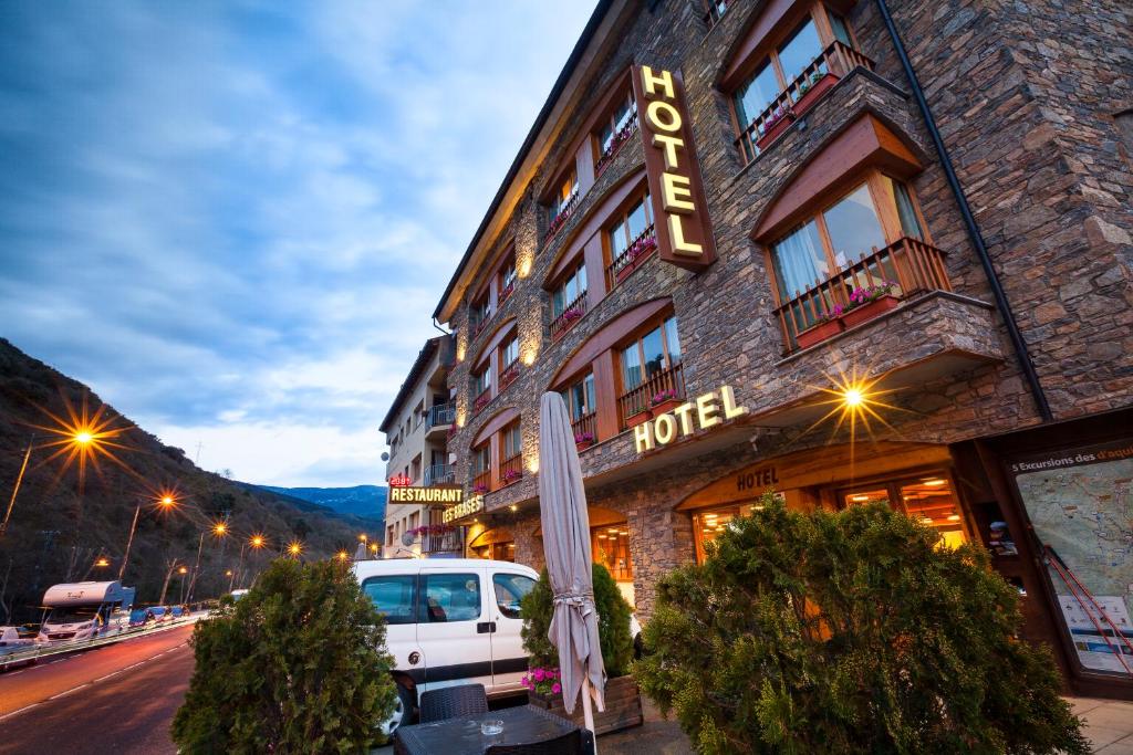 Hotel Restaurant Les Brases, Sort – Precios actualizados 2023