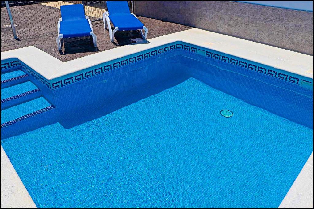 The swimming pool at or close to Casa Rural Zara II