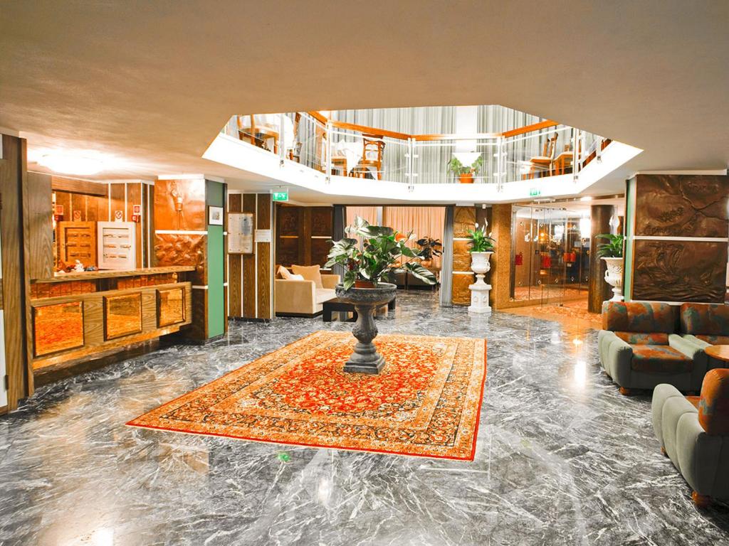Vstupní hala nebo recepce v ubytování Hotel Caravelle