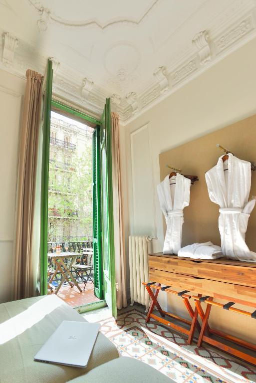 Mihlton Barcelona Boutique B&B - 2