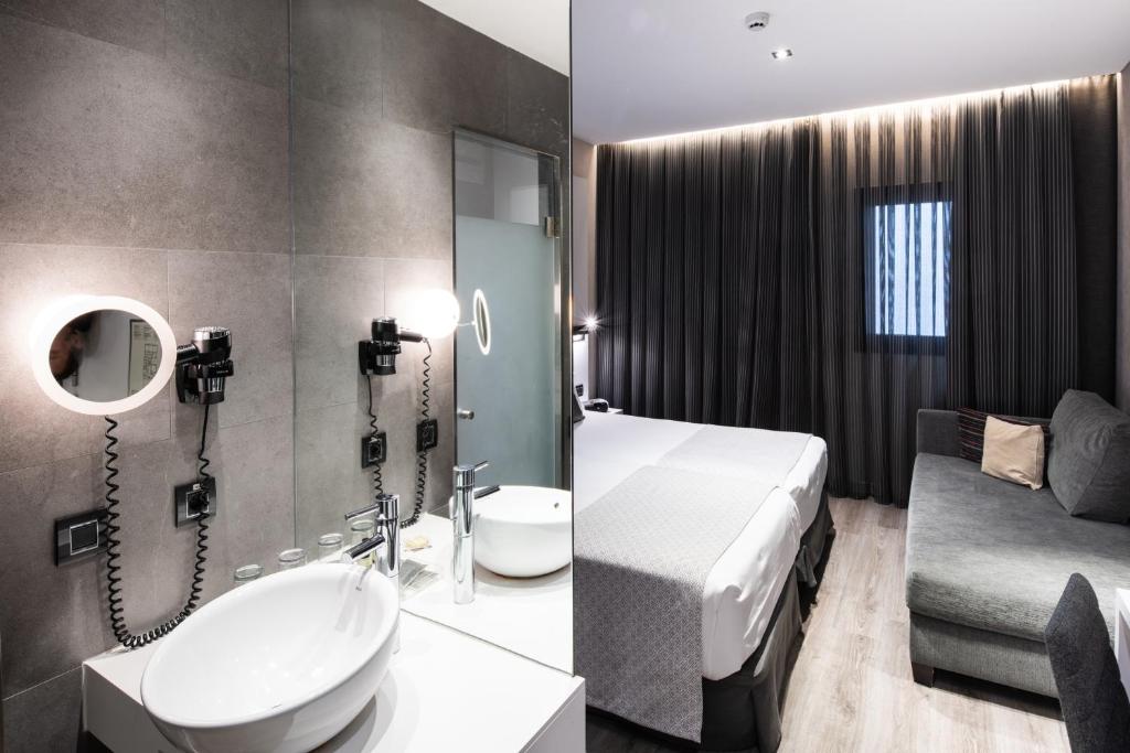 Catalonia Gran Via BCN - 2