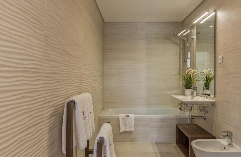 296 Heritage Apartments - 2