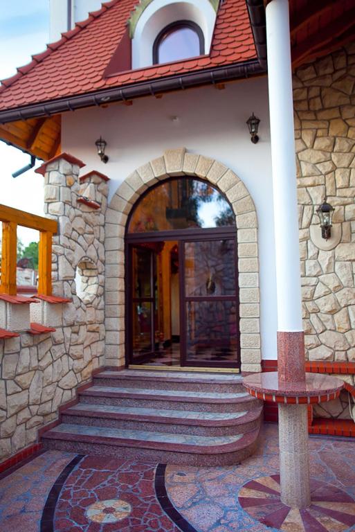 Exteriér alebo vchod do ubytovania Zamek Pod Brzozami, Wynajem Pokoi