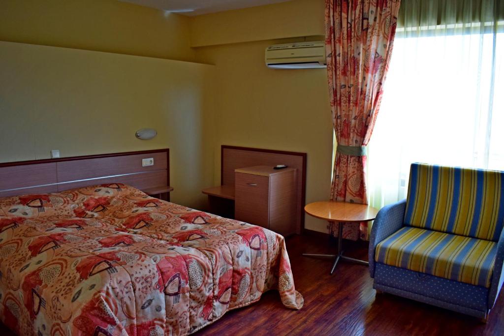 Royal Beach - Habitación Gemela Con Balcón