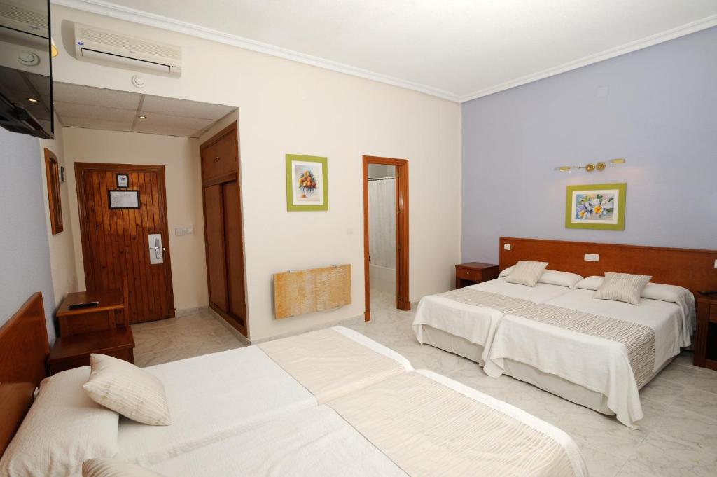 Hotel Complejo Los Rosales, Torremolinos – Updated 2023 Prices