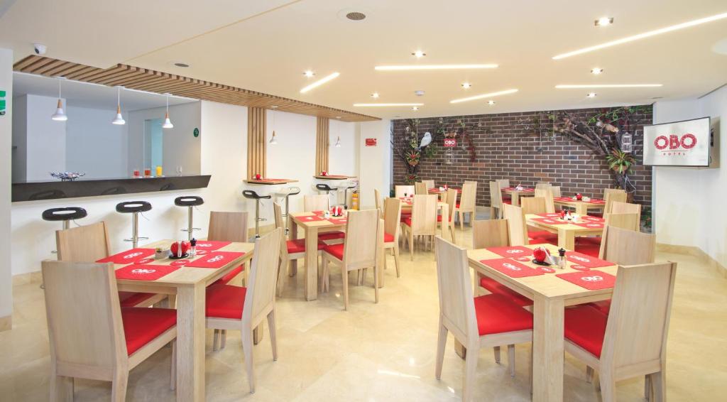 Restaurace v ubytování Obo Hotel