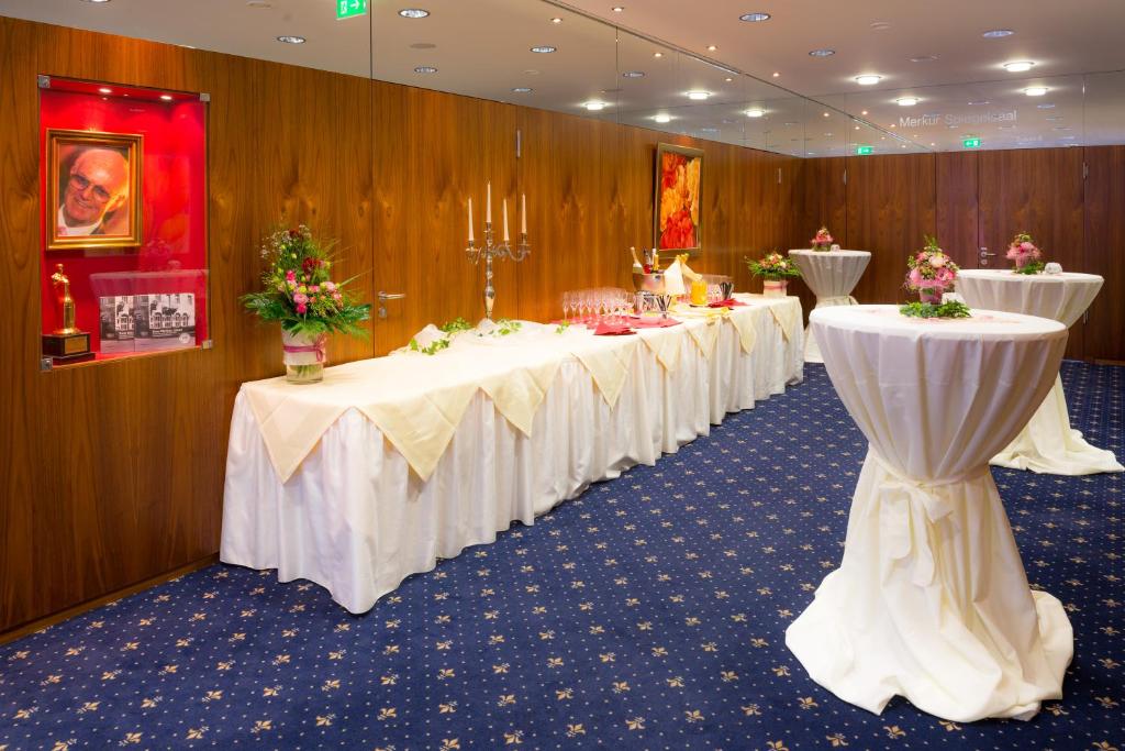 Fotografie z fotogalerie ubytování Ringhotel Loew's Merkur v Norimberku