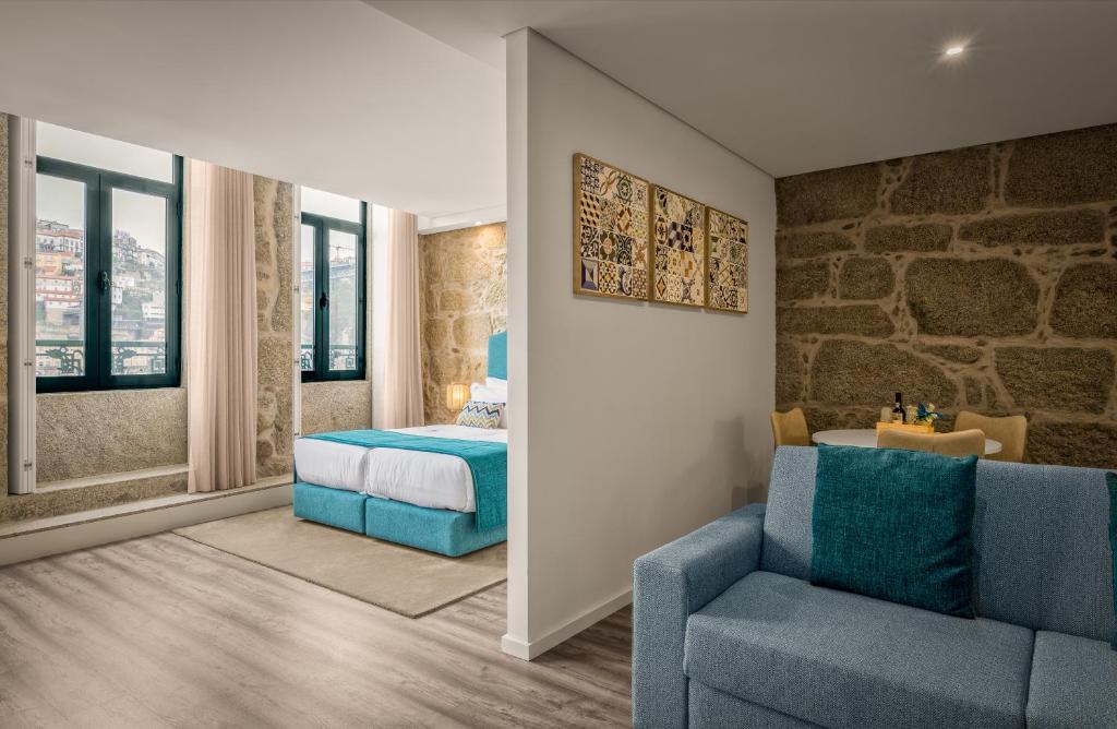 296 Heritage Apartments - 19