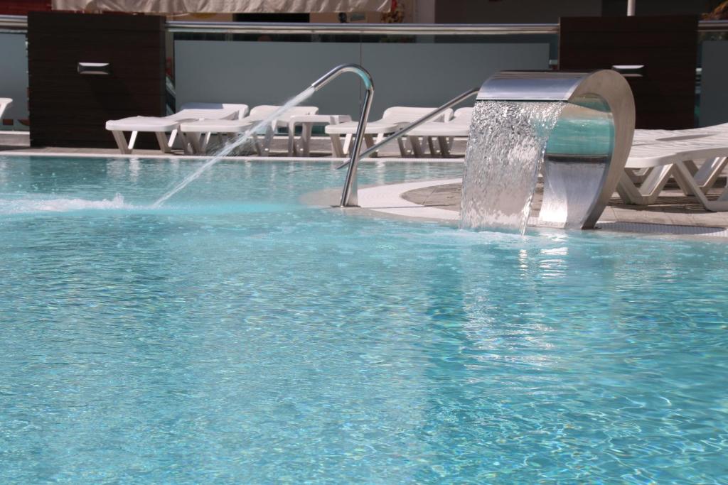 Bazén v ubytování Hotel Reymar Playa nebo v jeho okolí