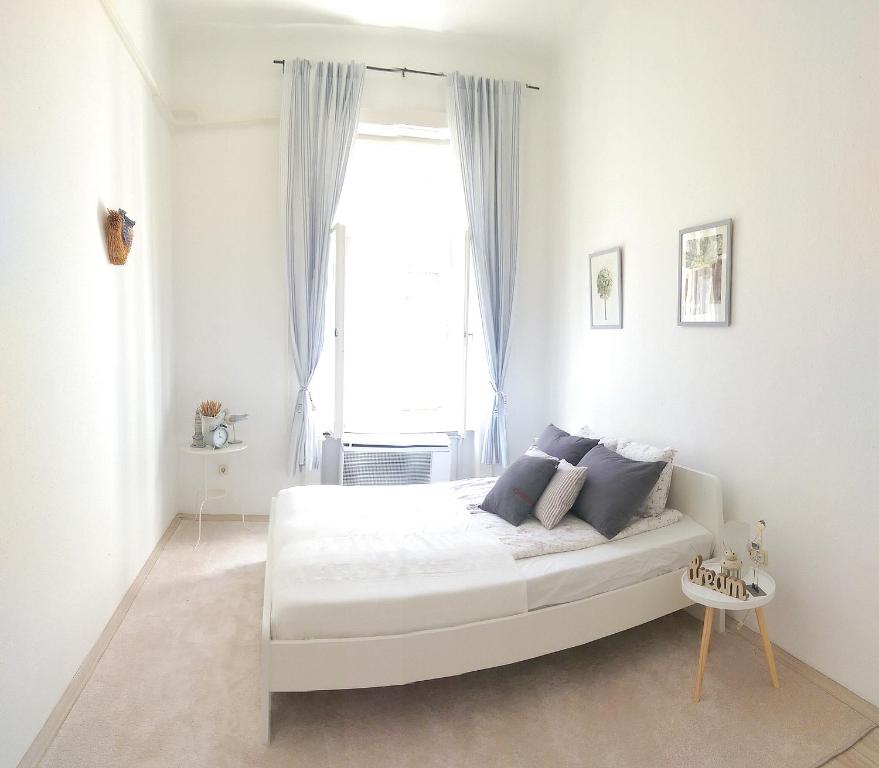 Cape Code Apartment 1066 Budapest, Zichy J. utca 39. 2/1 kép - 1