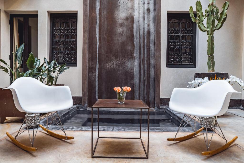 Istumisnurk majutusasutuses Ambre Epices Medina Riad
