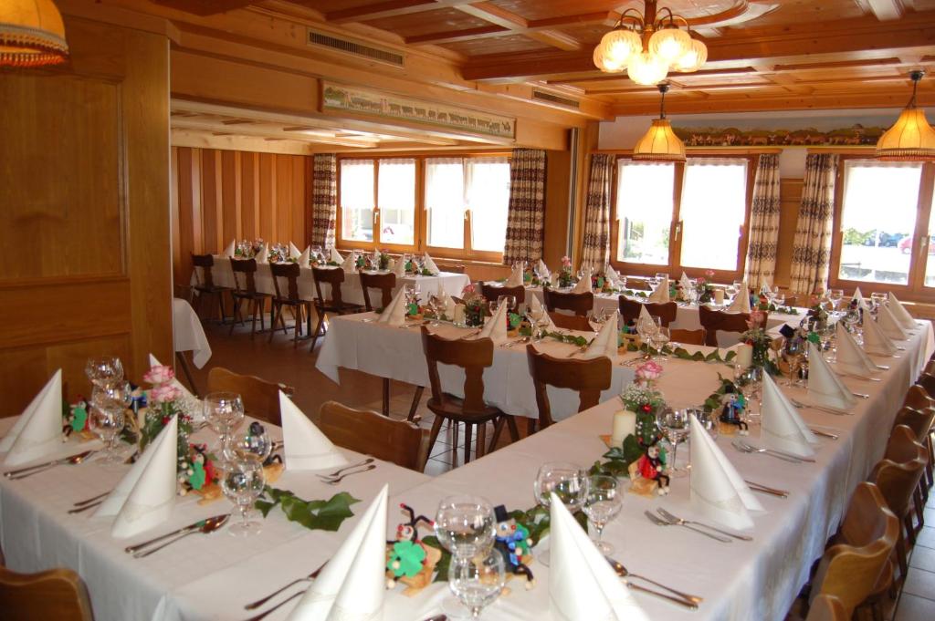 Restaurace v ubytování Gasthaus Schäfli