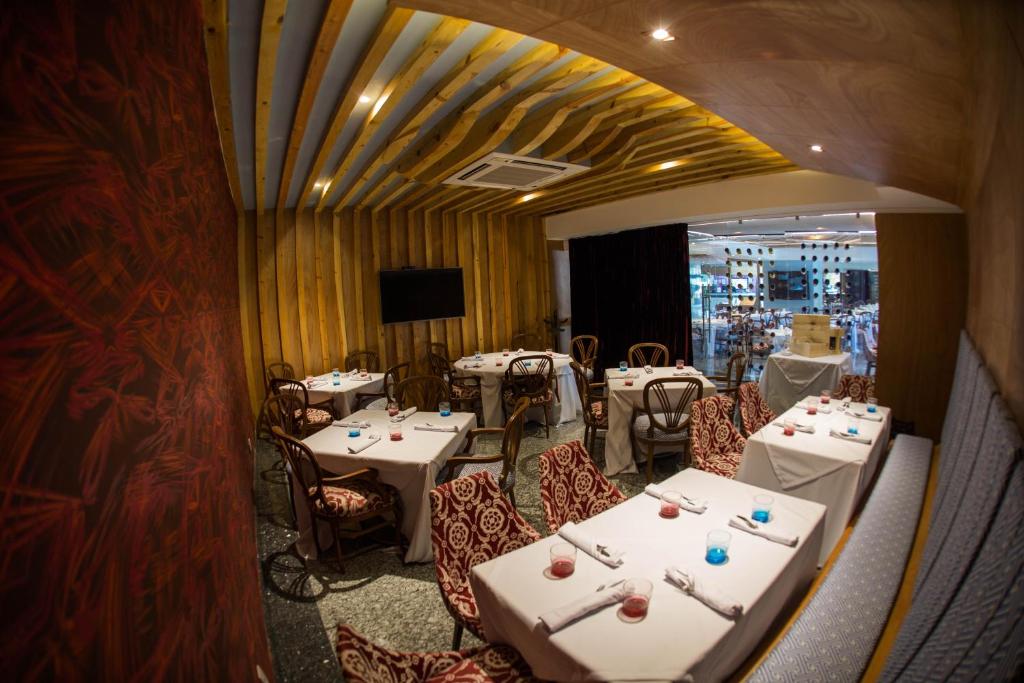 Posezení v ubytování WeEnjoy Hotels Grand Prix Aeropuerto CDMX