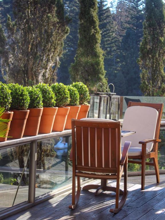Um jardim no exterior de Hotel Estalagem St. Hubertus