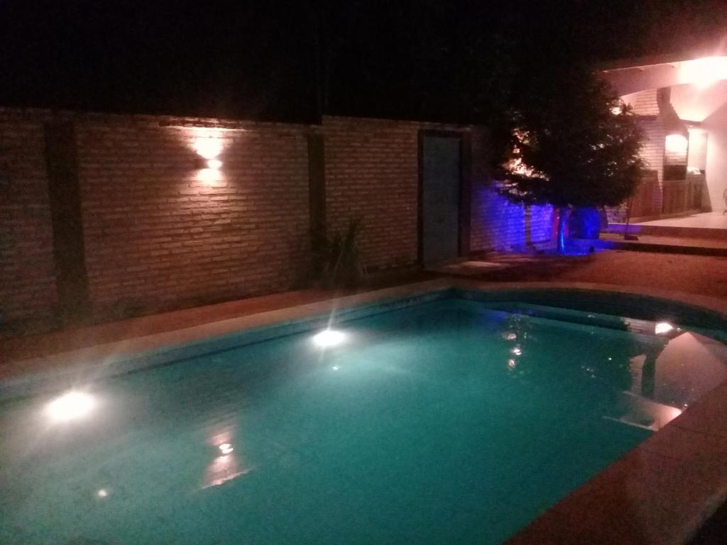 Bazén v ubytování La Esperanza nebo v jeho okolí