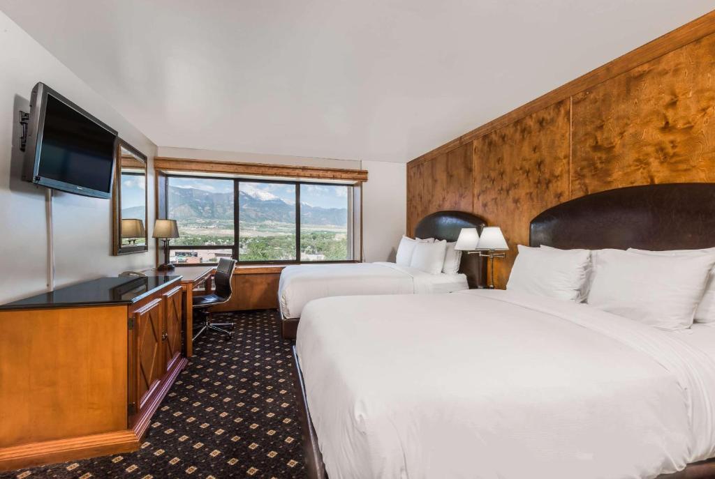 The Antlers, A Wyndham Hotel - 