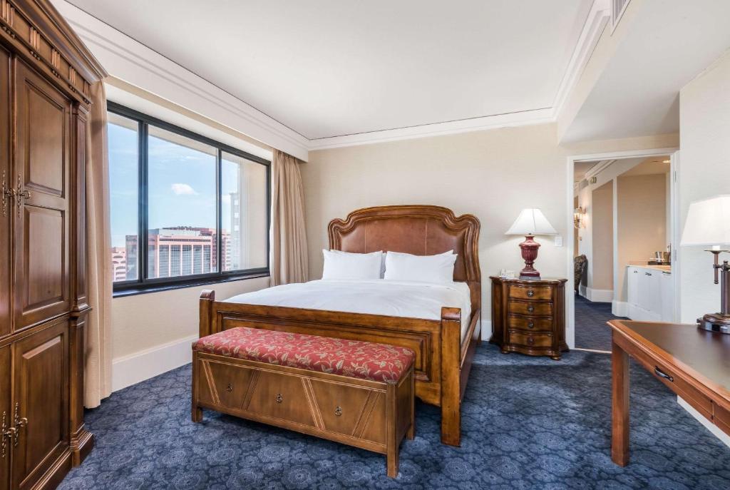 The Antlers, A Wyndham Hotel - 