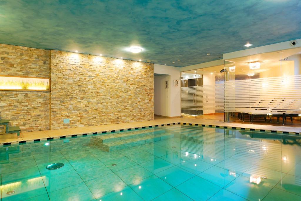 Bazén v ubytování Hotel Leitner nebo v jeho okolí