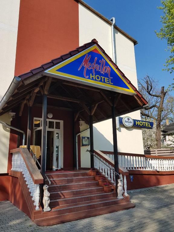 Exteriér nebo vchod ubytování Hotel Medaillon