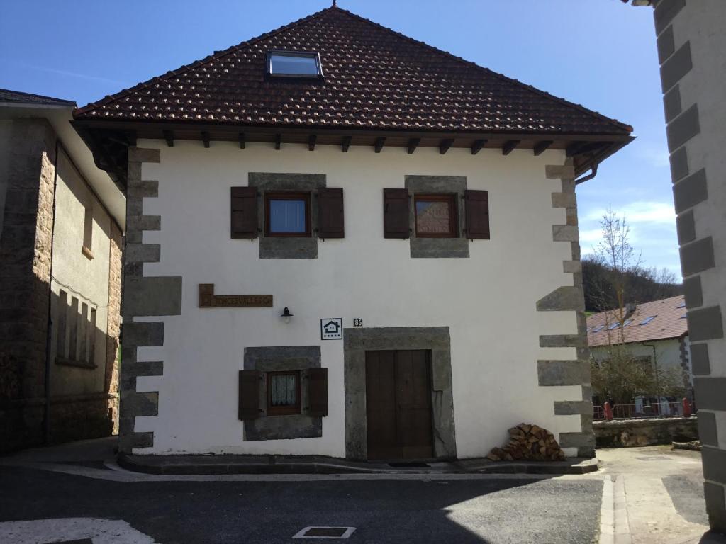 Casa Rural Roncesvalles, Espinal-Auzperri – Bijgewerkte ...