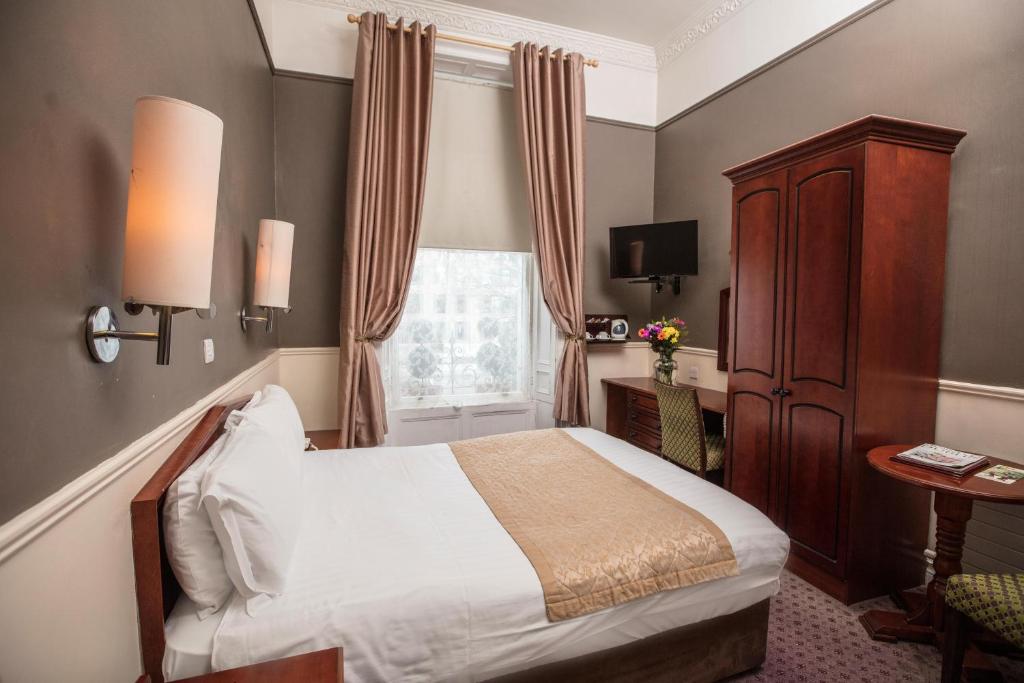 The Lansdowne Hotel - Resim 3