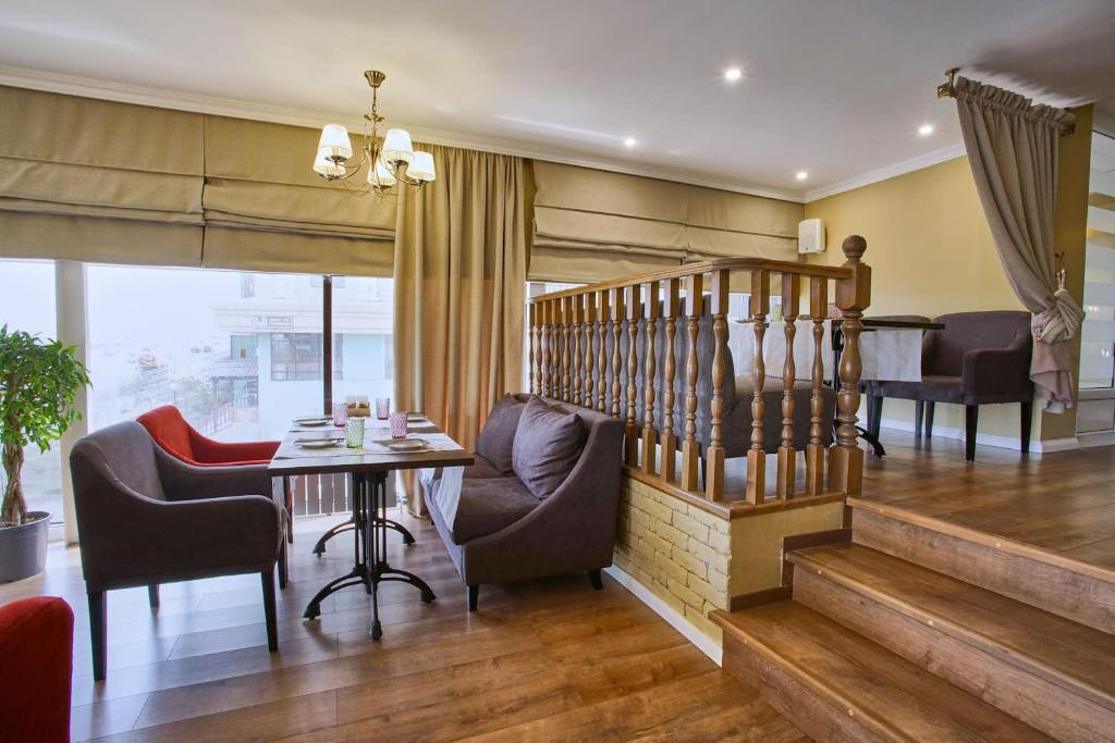 Posezení v ubytování Jasmine Hotel
