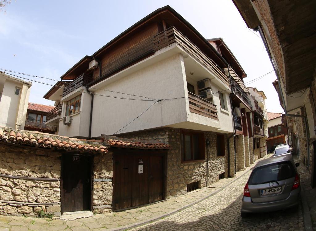 Aurora Guest House