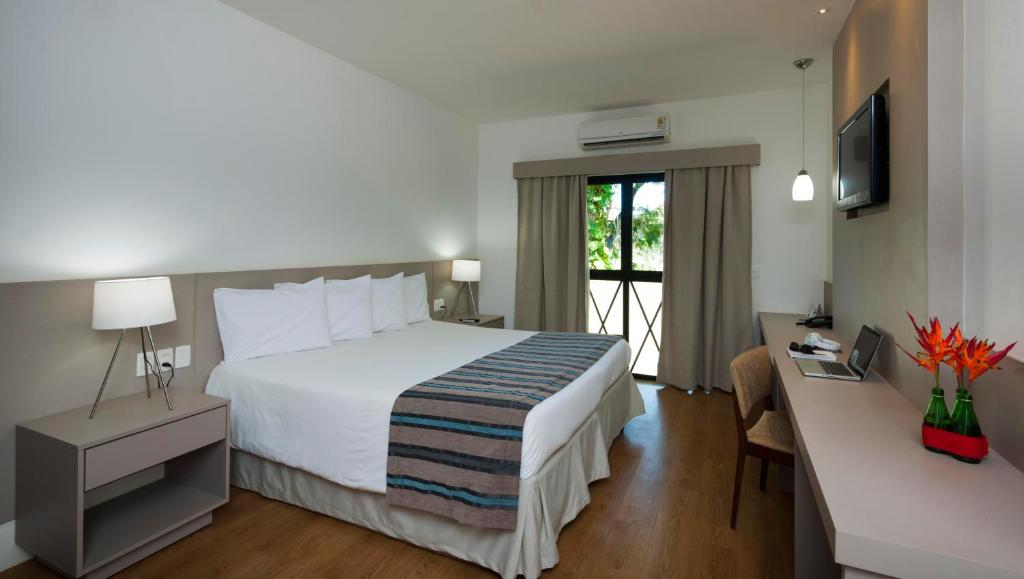  Flamboyant Hotel & Convention