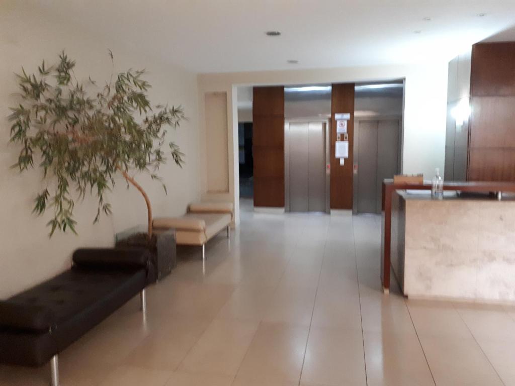  Apto c/ ar Split - Centro local imbatível - com NF