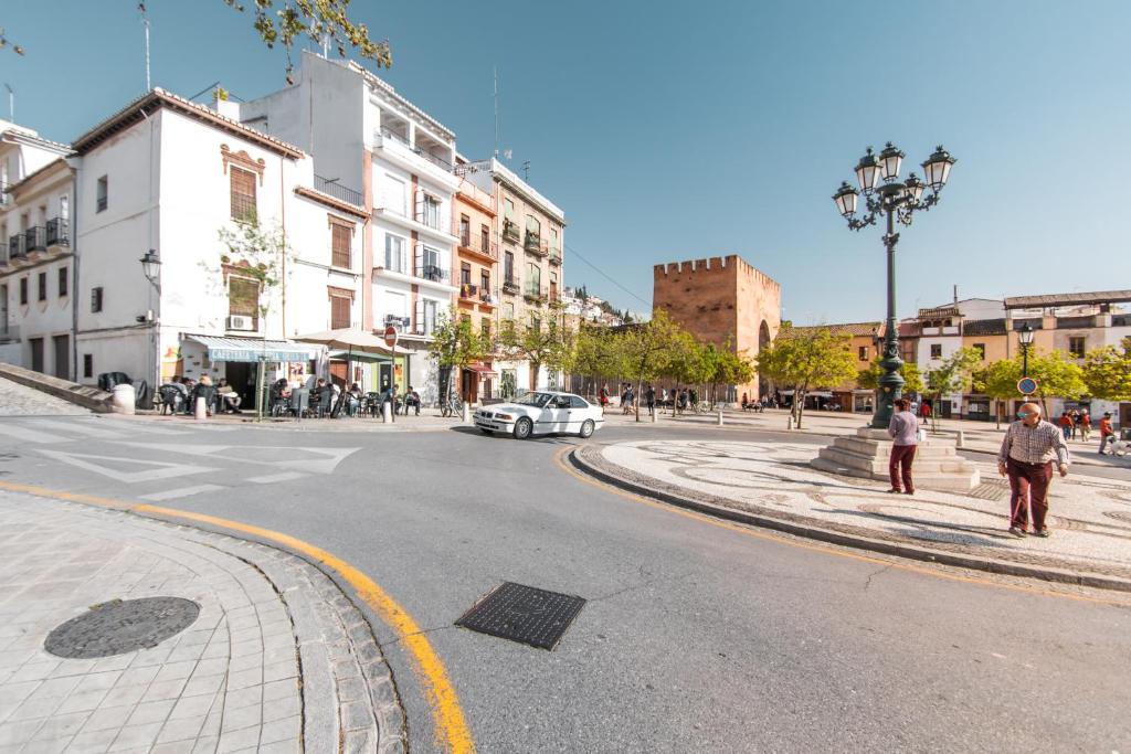 Apartamento Completo Pernaleros Centro, Granada – Precios ...