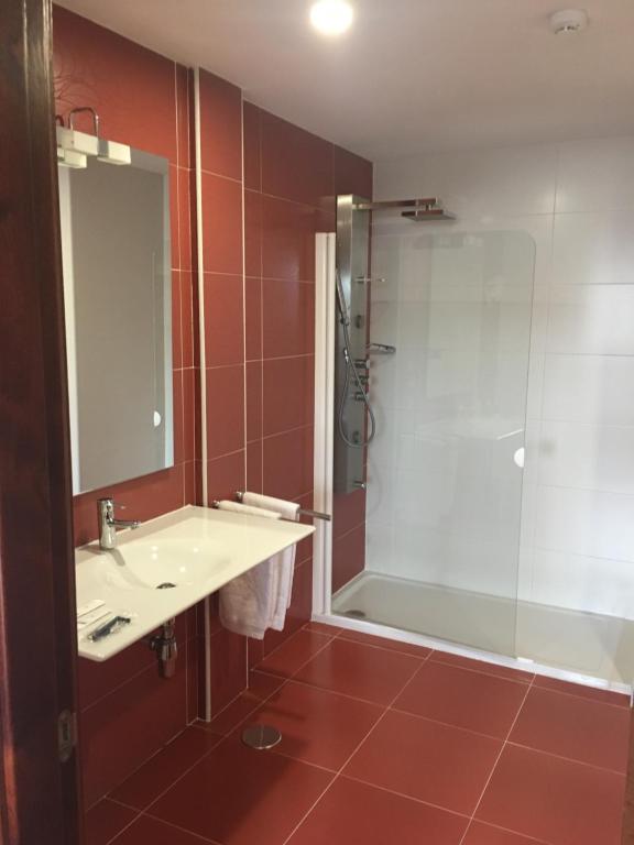 A bathroom at Hotel Ril