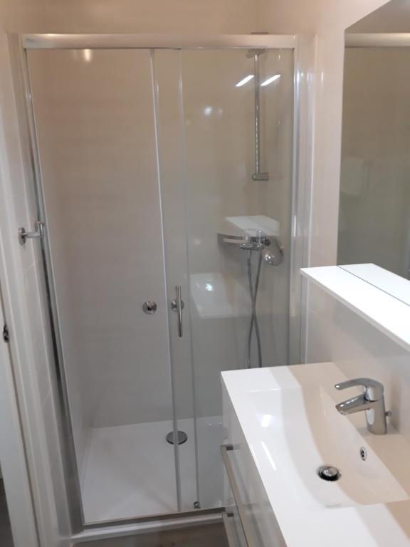 Guest House Nina - 8