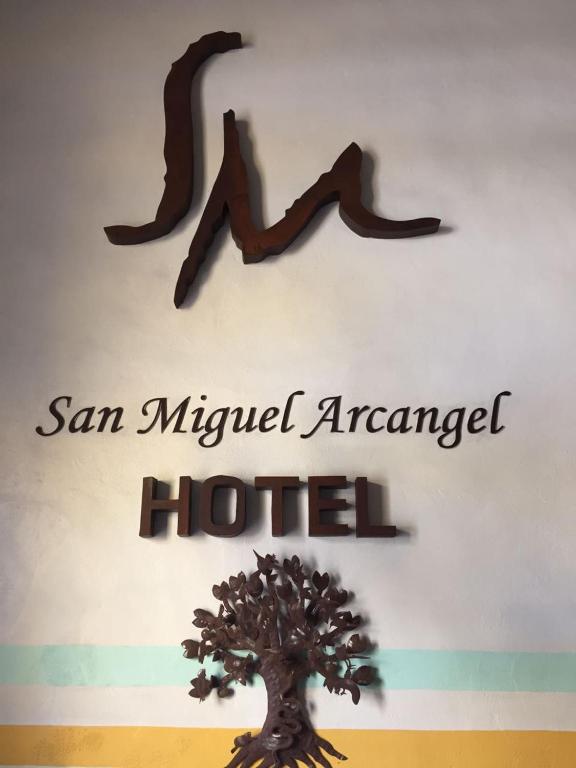 Certifikát, hodnocení, plakát nebo jiný dokument vystavený v ubytování Hotel San Miguel Arcangel