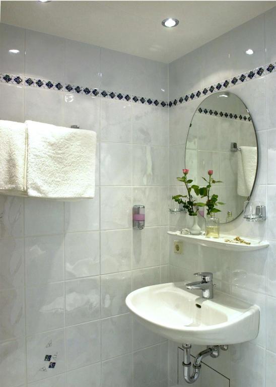Koupelna v ubytování Hotel Markgräfler Hof