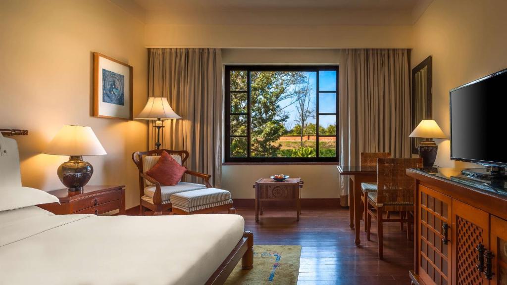 TV a/nebo společenská místnost v ubytování Hyatt Regency Kathmandu
