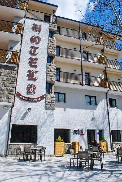 Budova, kde se hotel nachází