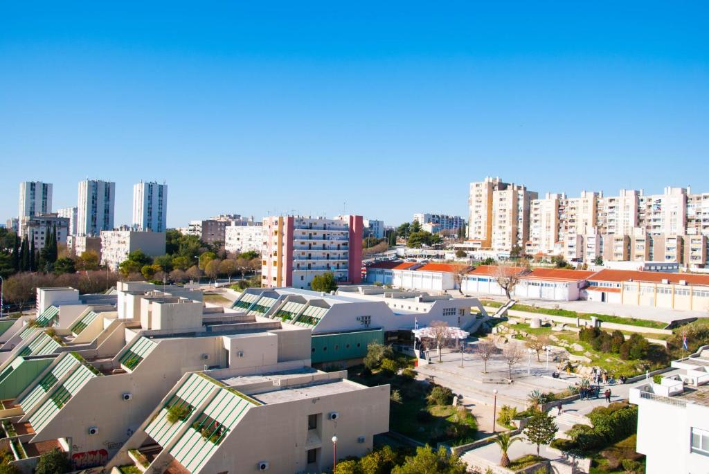 Nespecifikovaný výhled na destinaci Split nebo výhled na město při pohledu z hostelu