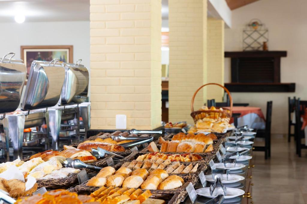  Flamboyant Hotel & Convention