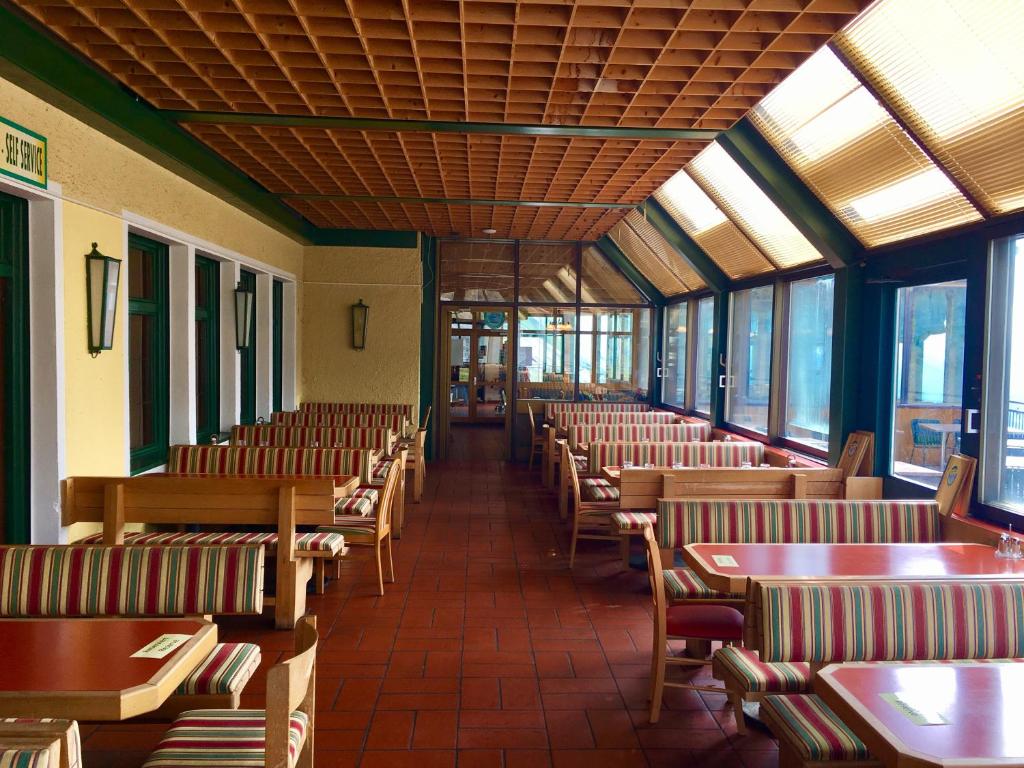 Restaurace v ubytování Panoramarestaurant Kaiser Franz-Josefs-Höhe
