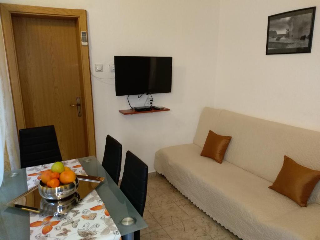 TV a/nebo společenská místnost v ubytování Guest house Villa Castio