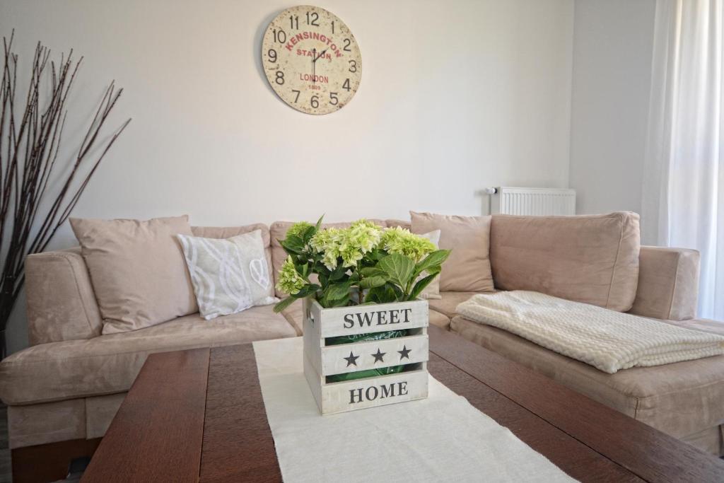 Posedenie v ubytovaní Apartament nad Drwęcą II