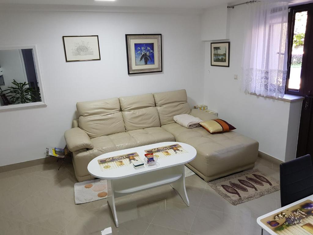 Część wypoczynkowa w obiekcie Apartman Maksimir Relax Zagreb-75m2