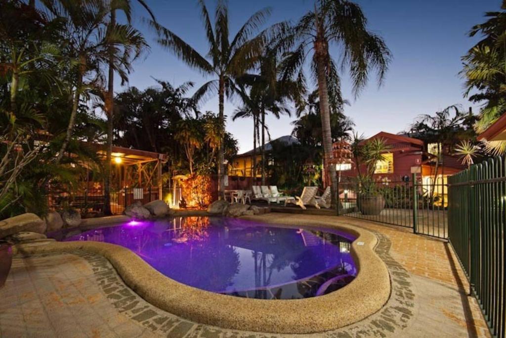 Bazén v ubytování Travellers Oasis nebo v jeho okolí