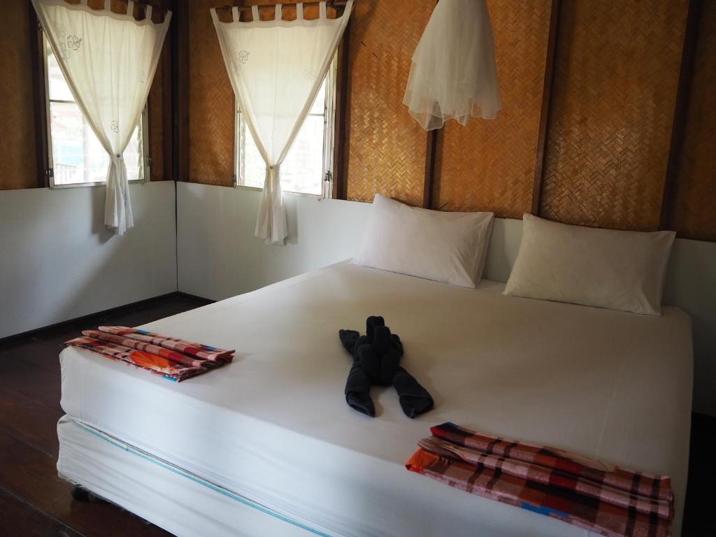 Bluesky Beach Bungalows - 1