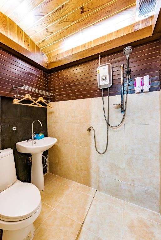 Baan Ratchapruek - 11