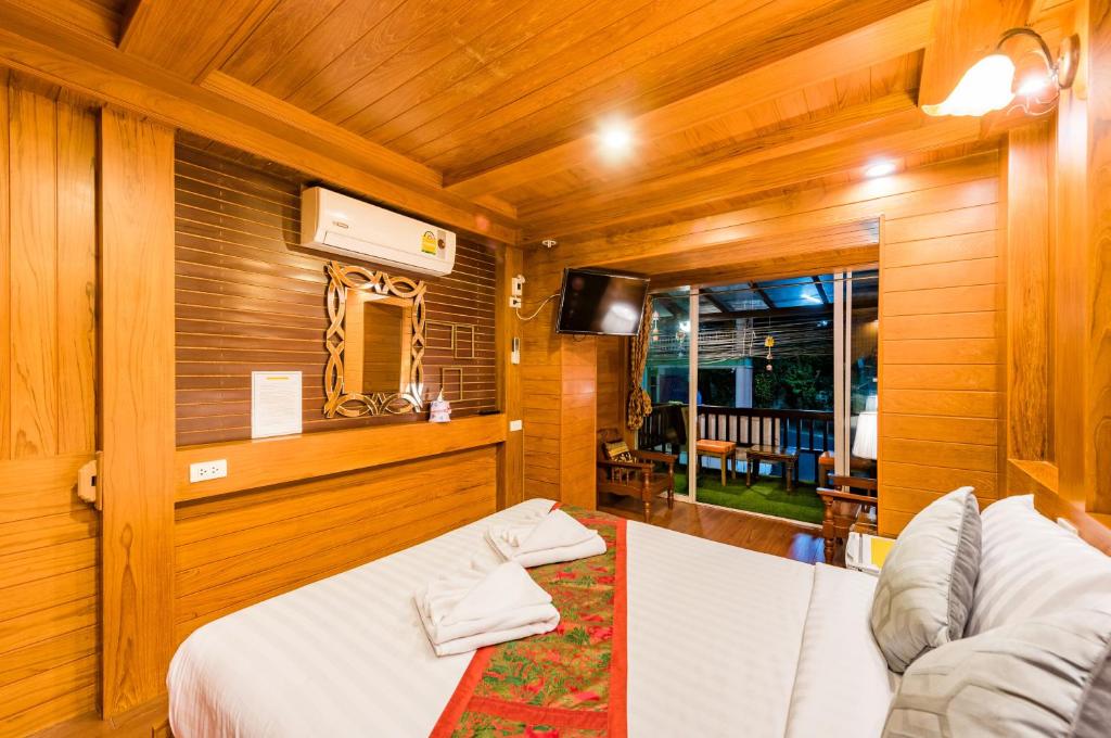 Baan Ratchapruek - 7