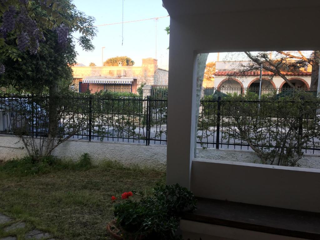 Aed väljaspool majutusasutust Villetta Sole
