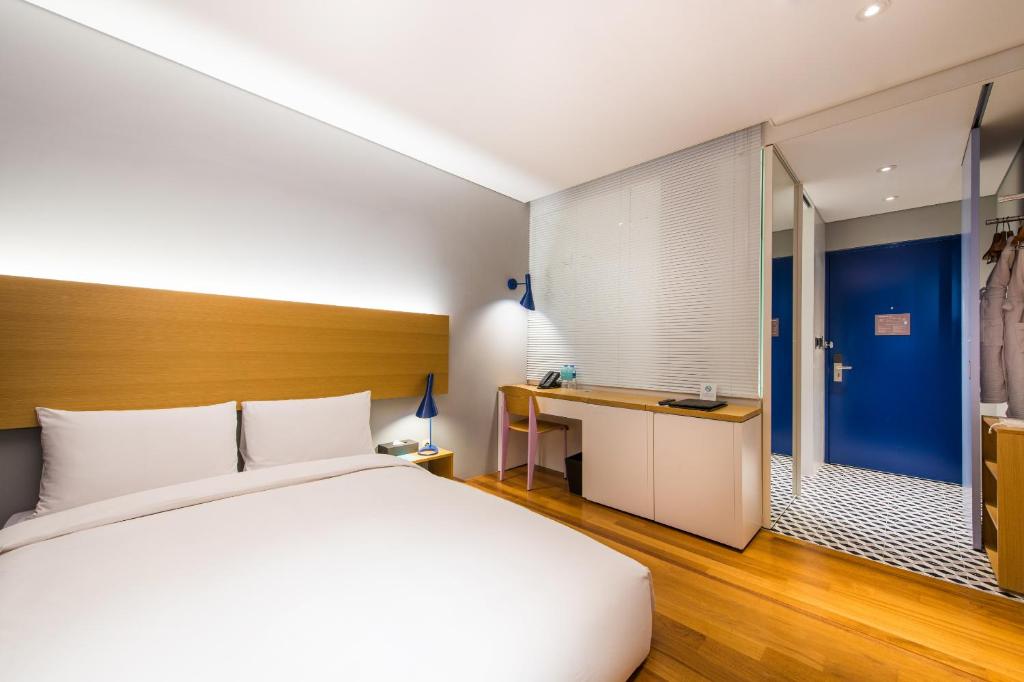 Hotel Peyto Gangnam - Zen Double Room