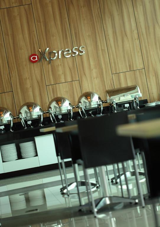 Restaurace v ubytování Amaris Hotel Tendean